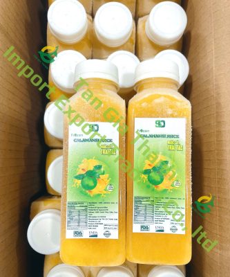 Frozen calamansi juice packing in PET bottles