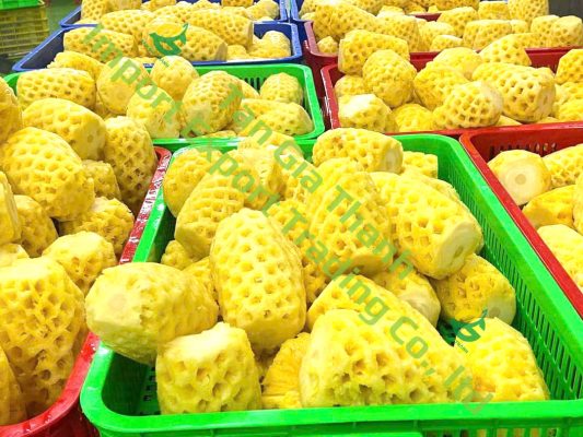 Frozen peeled pineapple of Tan Gia Thanh