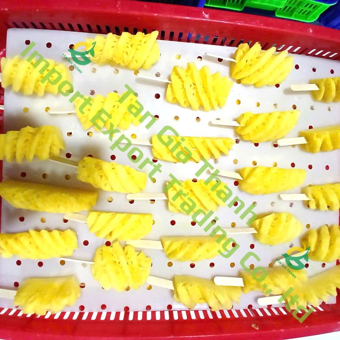 Frozen pineapple stick