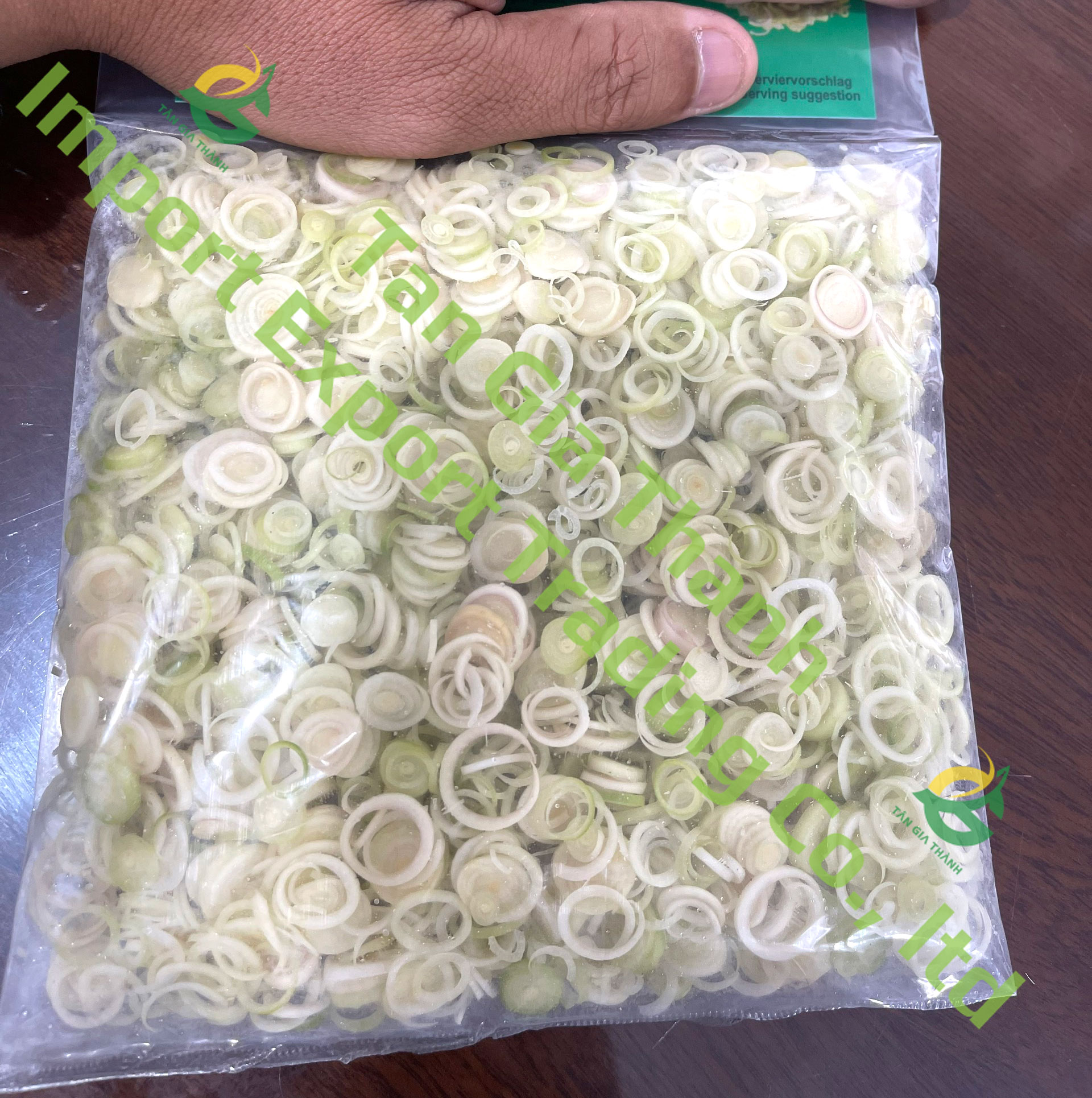 Frozen sliced lemongrass