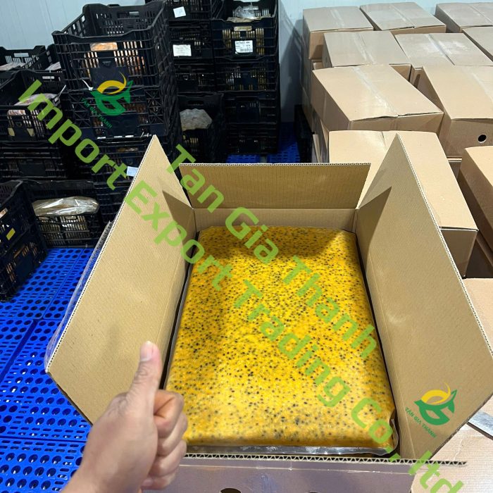 Tan Gia Thanh is one of reliable suppliers which provides frozen passion fruit juice in Vietnam