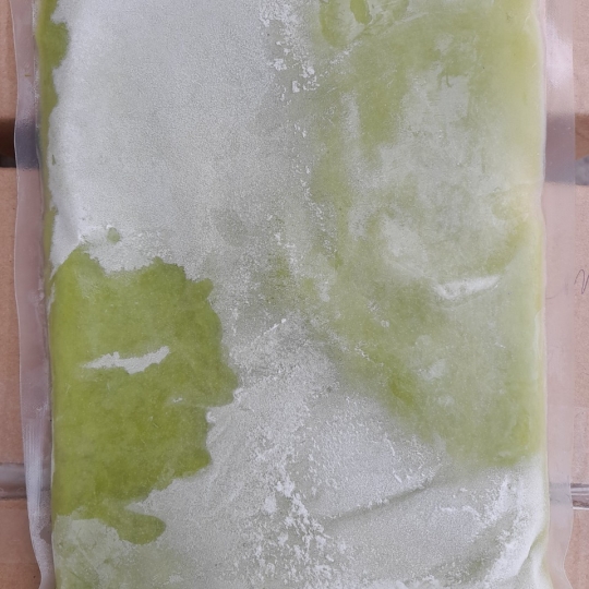 Frozen ambarella juice for export